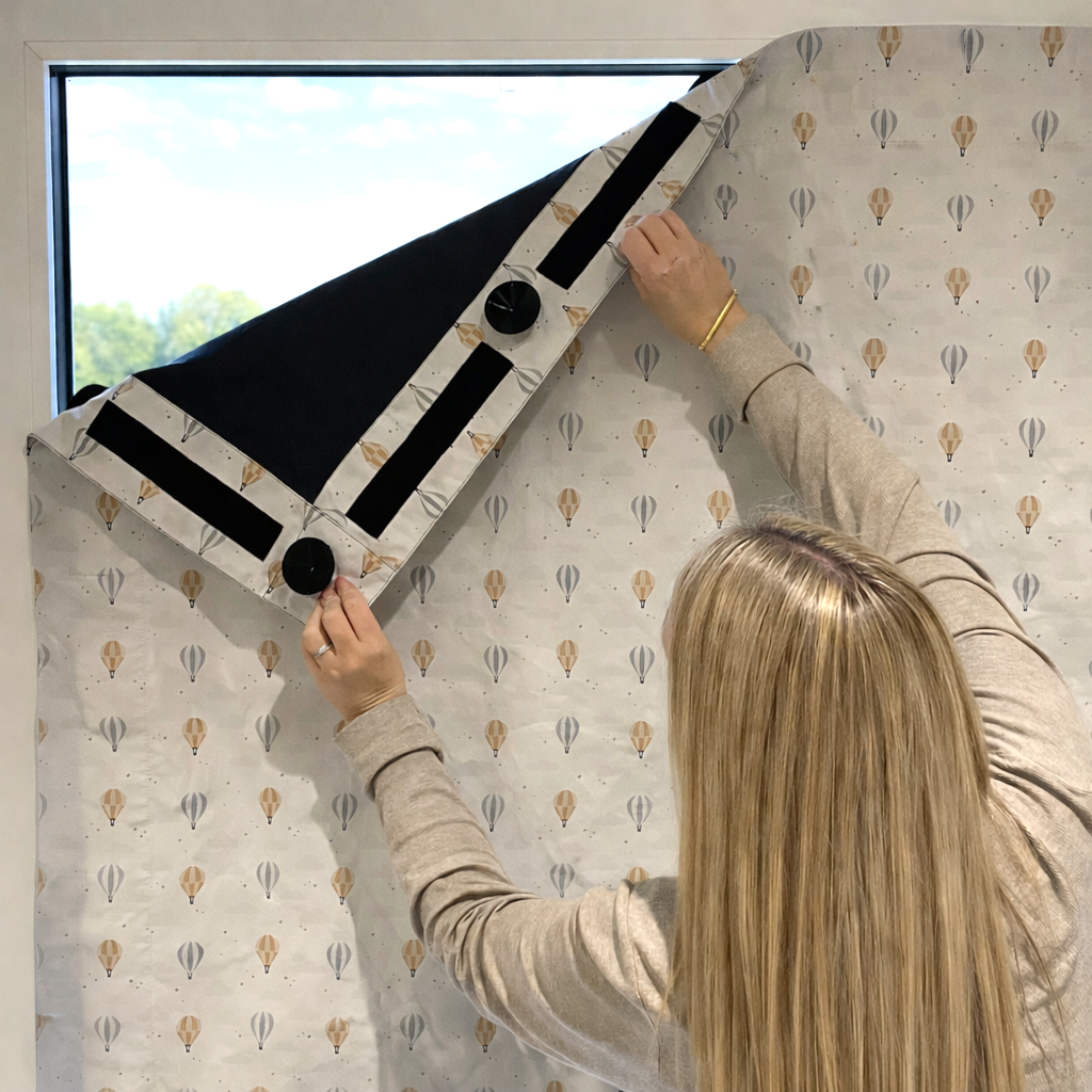 Armeson Portable Blackout Blind - Glide