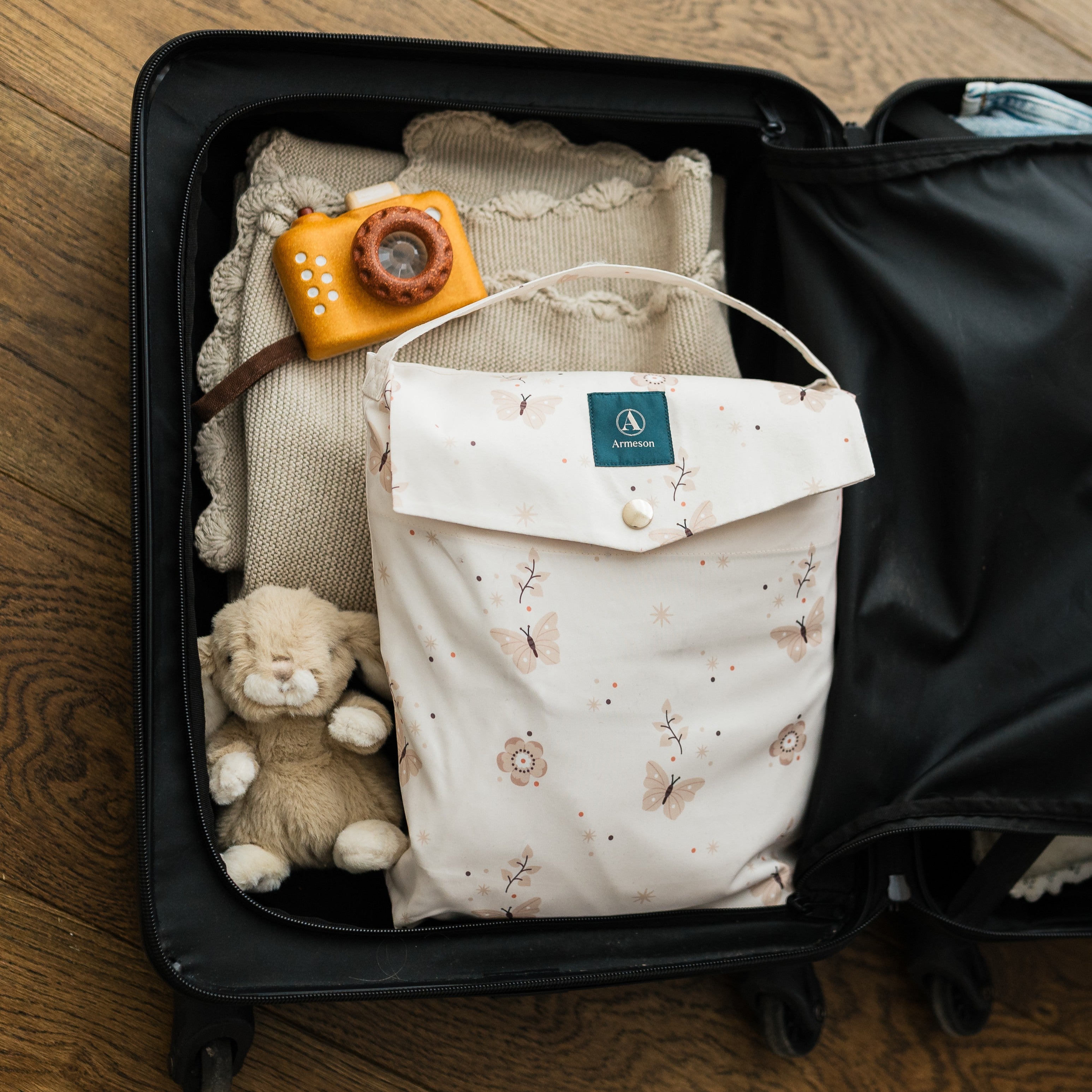 Armeson Portable Blackout Blind - Flutter